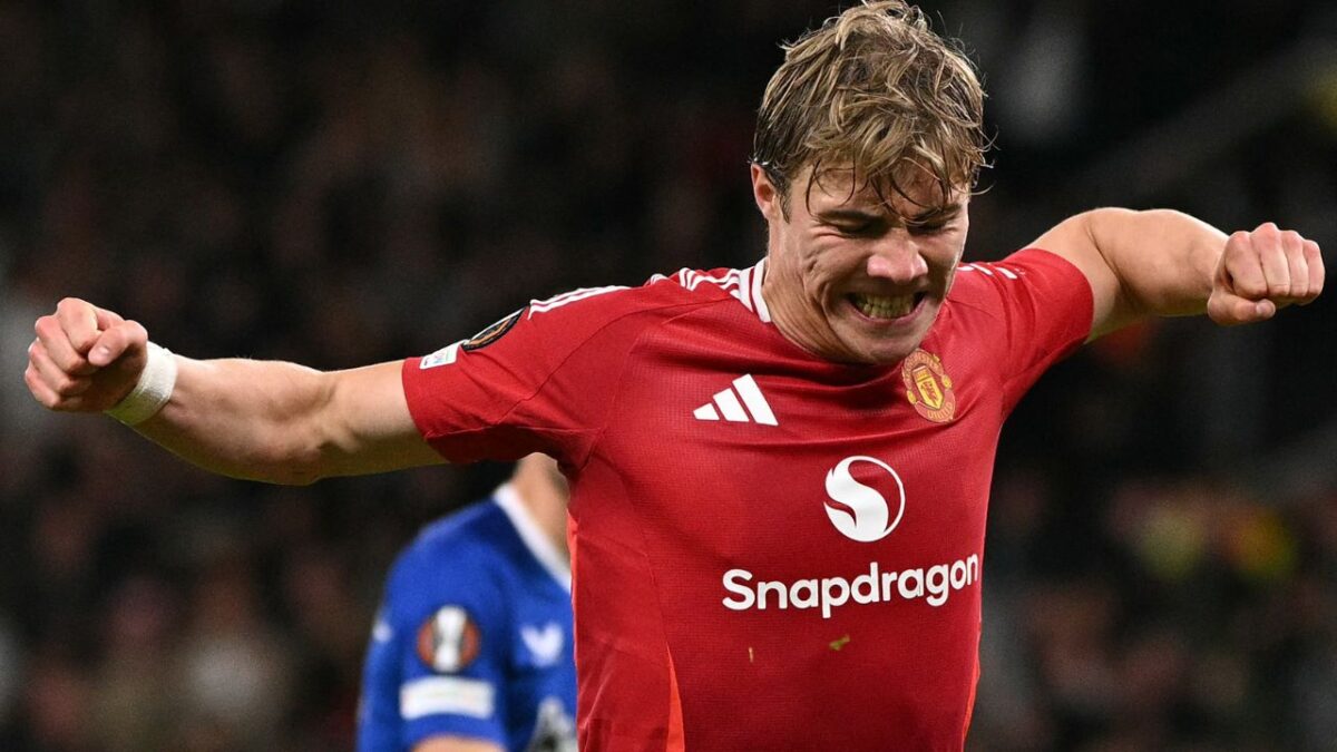 Concluidos los últimos 90 minutos en las dos semifinales de vuelta disputadas este jueves en la Europa League, tanto Manchester United como el Tottenham Hotspurs se clasificaron a la final que se disputará el próximo 21 de mayo en Bilbao, España.