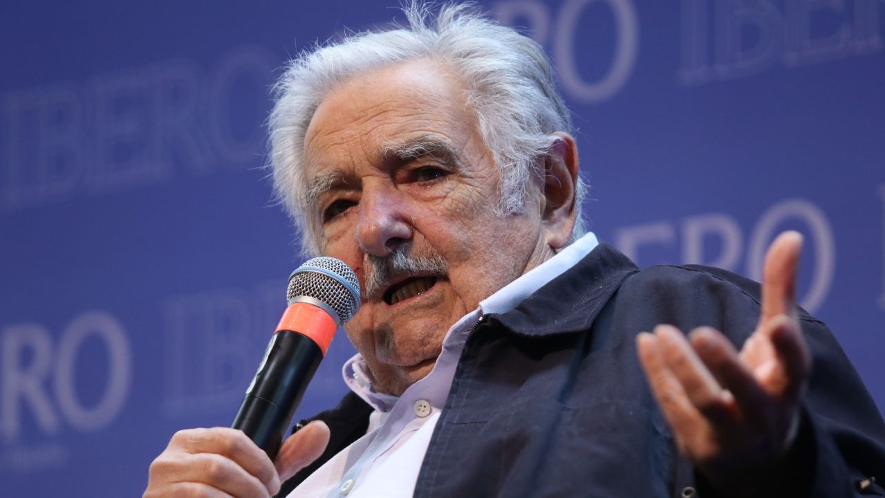 Mandatarios lamentan la muerte de Pepe Mujica