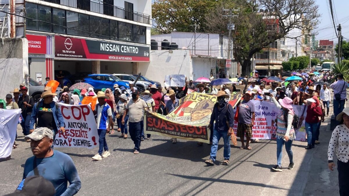 Los comuneros exigen justicia para el crimen del líder de la Cecop.