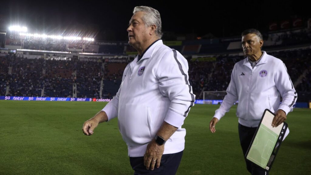Mazatlán anuncia la salida de Vucetich del equipo. Noticias en tiempo real