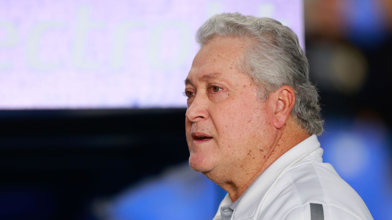 Mazatlán anuncia la salida de Vucetich