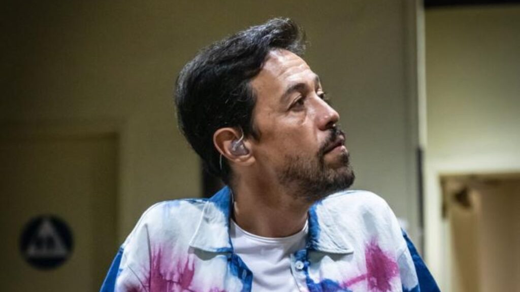 A lo largo de 36 años de carrera musical, Meme del Real ha destacado profesionalmente como músico, productor, cantante, pero ahora enfrenta el reto de hacerlo como solista.