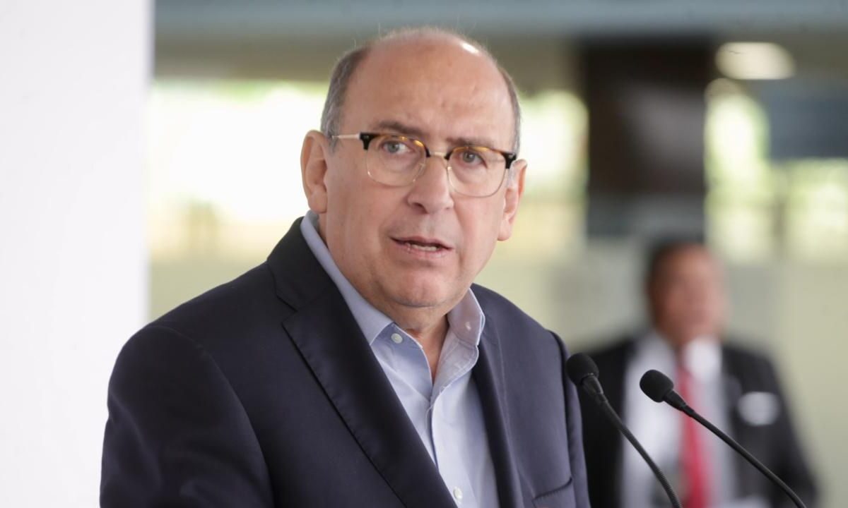 Rubén Moreira pide a la Fisel investigar acordeones en elección judicial.