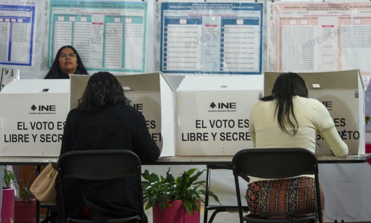 El presidente nacional del PAN, Jorge Romero, exigió al gobierno federal y a los gobiernos estatales, garantías en materia de seguridad antes, durante y después de la elección judicial del próximo 1 de junio.