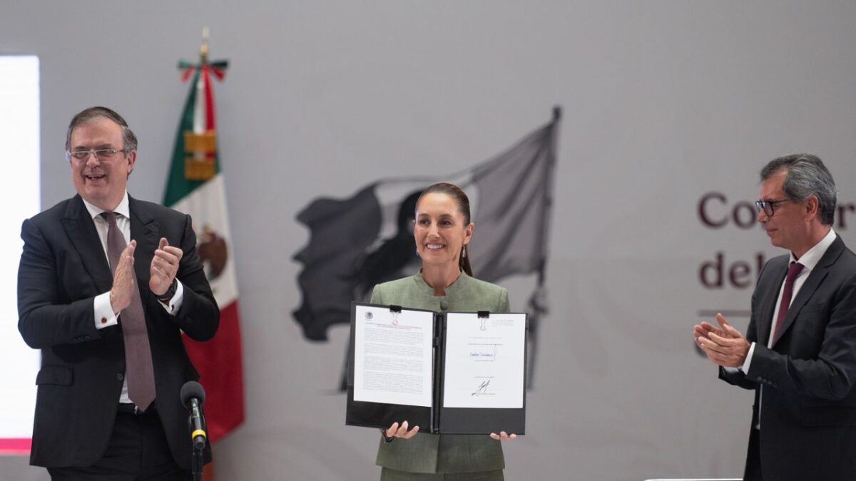 Por 3 años, acuerdo con ANTAD para impulsar productos Hecho en México: Ebrad