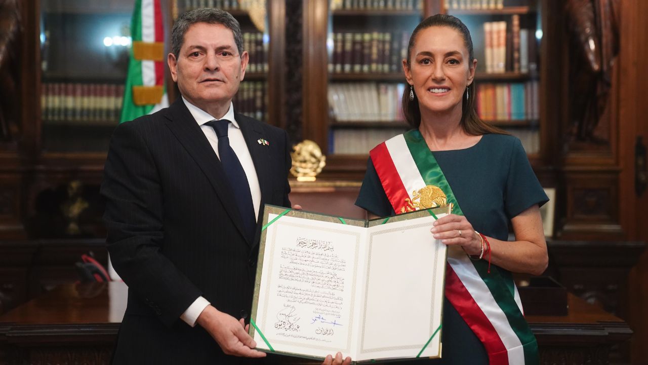 embajadores con la presidenta Sheinbaum