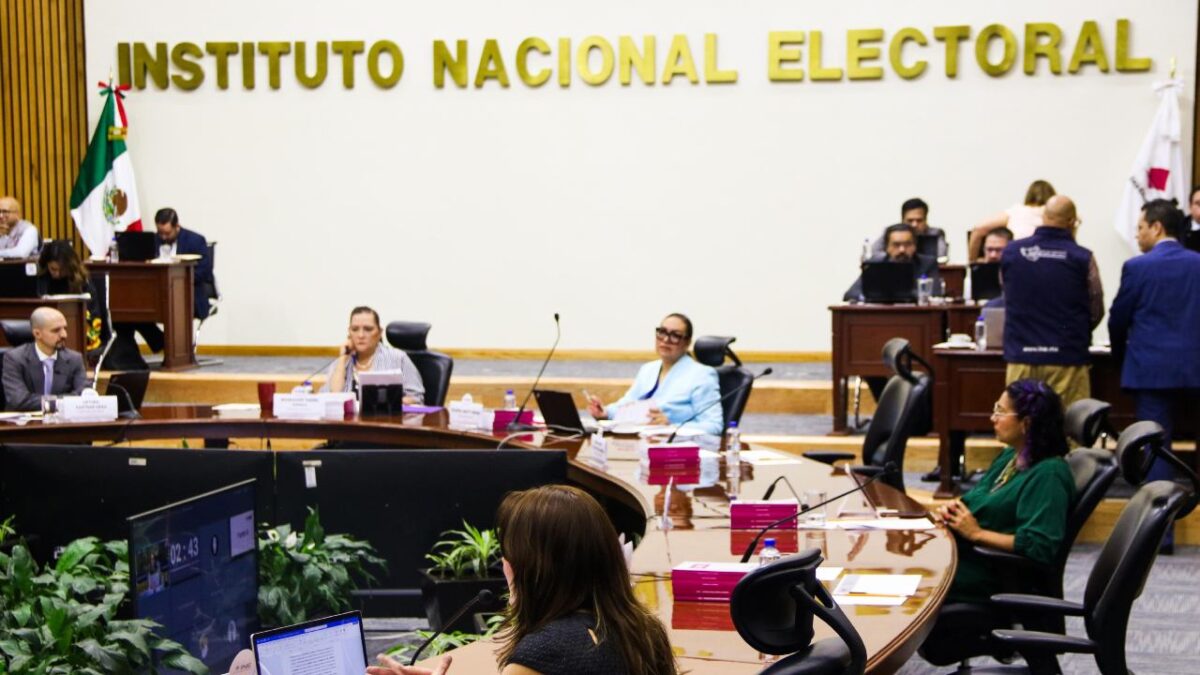 El INE revisará los requisitos de elegibilidad de 881 ganadores de la elección judicial.