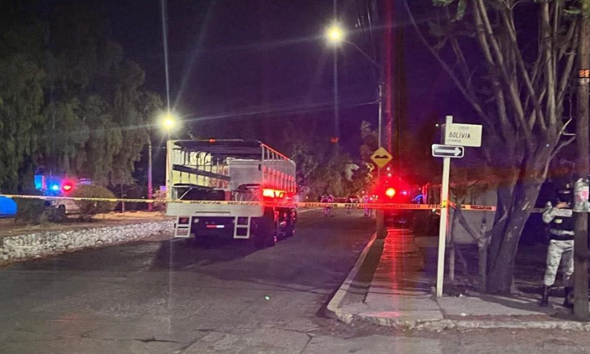 En Celaya localizaron el cuerpo de un hombre, quien presumen que podría ser un guardia nacional.