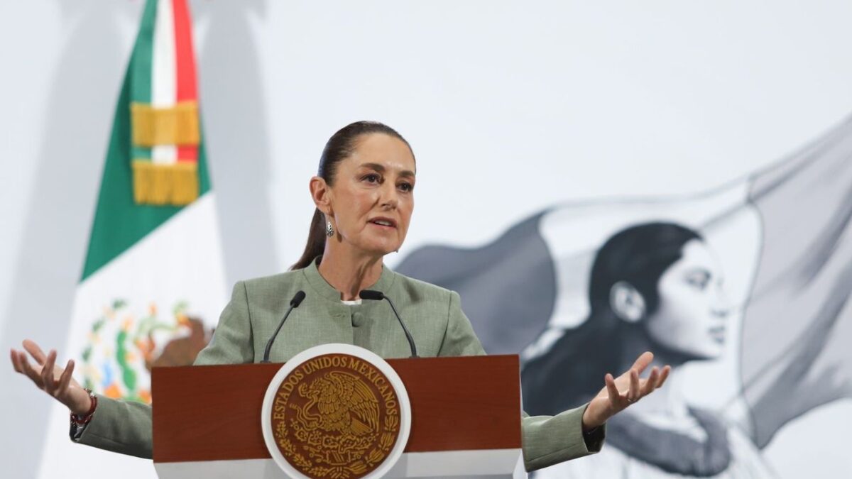 Sheinbaum acuerda con ANTAD aumento paulatino de productos nacionales