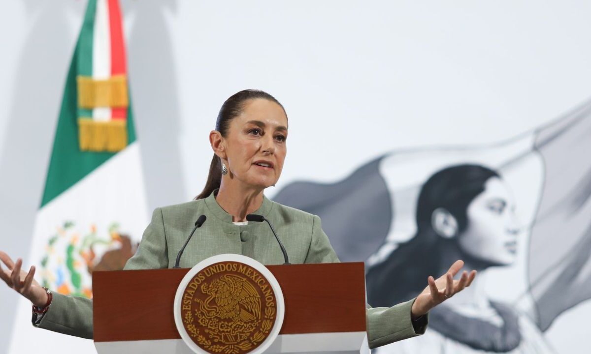 Sheinbaum acuerda con ANTAD aumento paulatino de productos nacionales