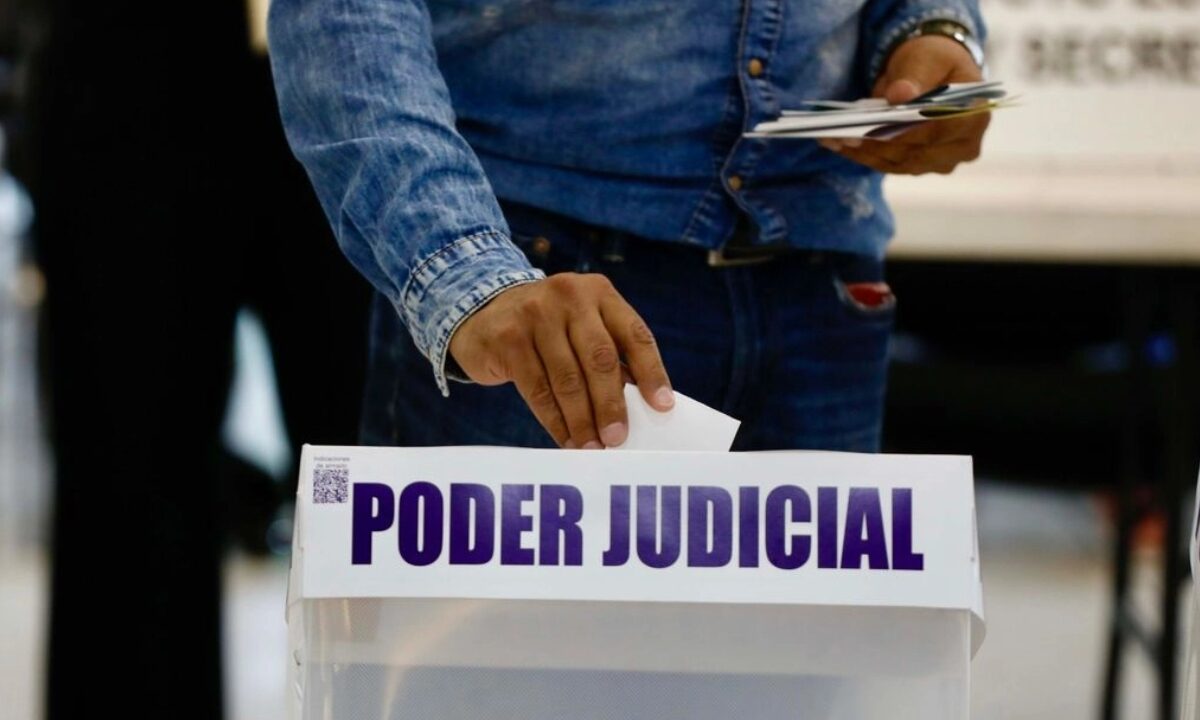 Sheinbaum llamó a participar en la elección judicial el 1 de junio y dijo desconocer si López Obrador acudirá a las urnas.