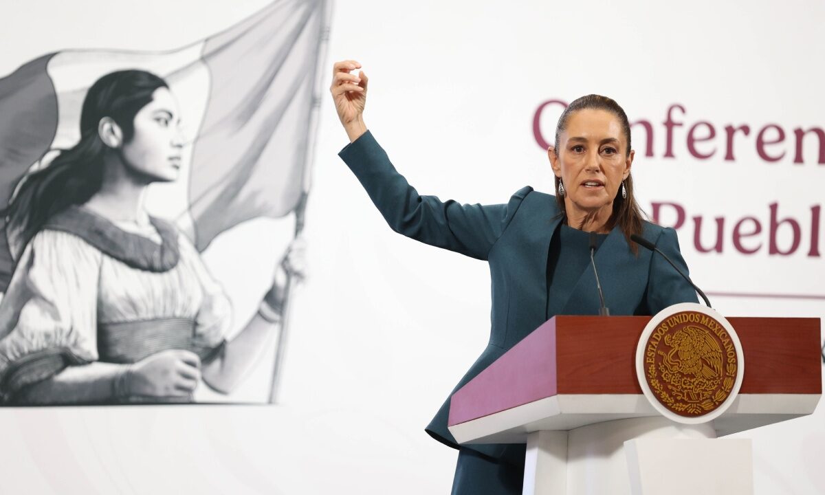 La presidenta Claudia Sheinbaum llama al pueblo a movilizarse si Estados Unidos aprueba impuesto a remesas.