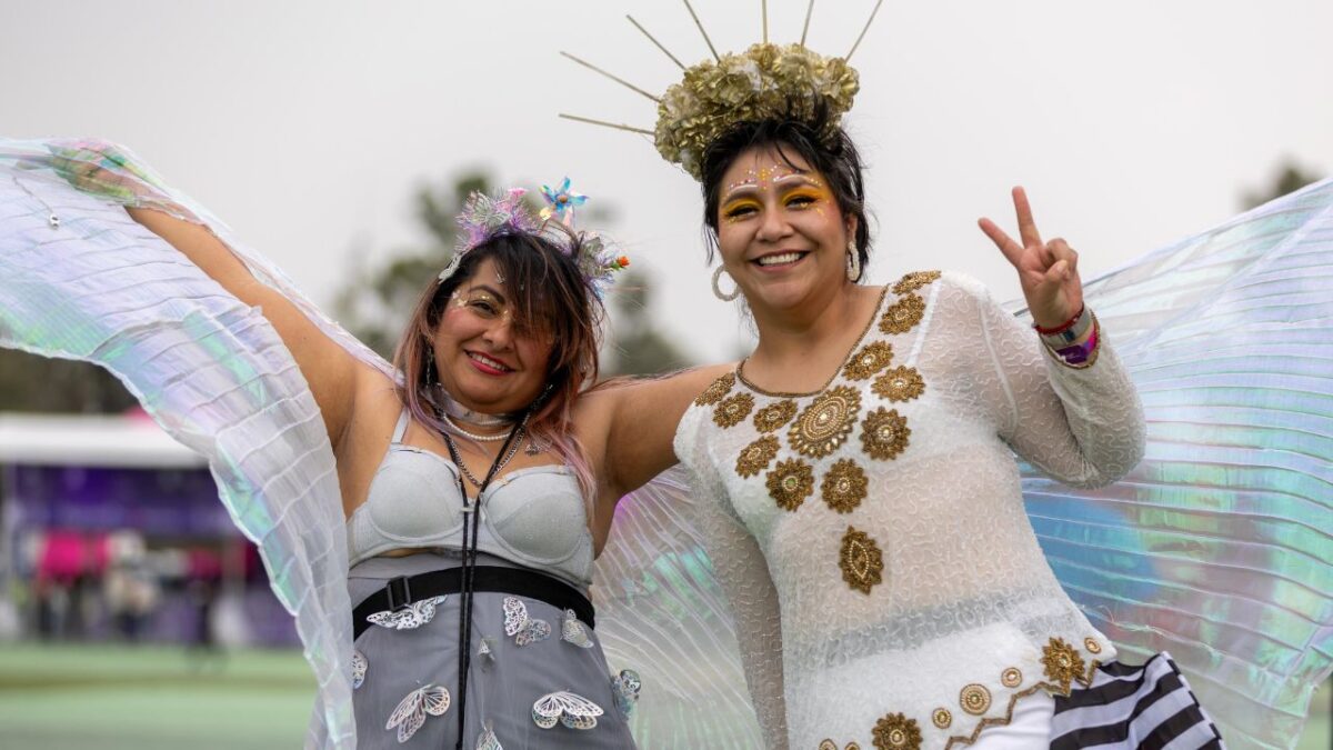 Disfruta de todos los detalles y artistas que se presentarán en el segundo día de actividades del Festival Tecate Emblema en el Autódromo.