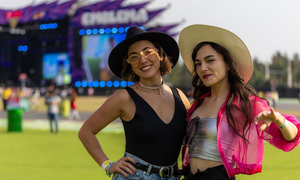 No te pierdas ni un solo detalle de el esperado festival Tecate Emblema 2025 y sigue nuestra cobertura minuto a minuto.