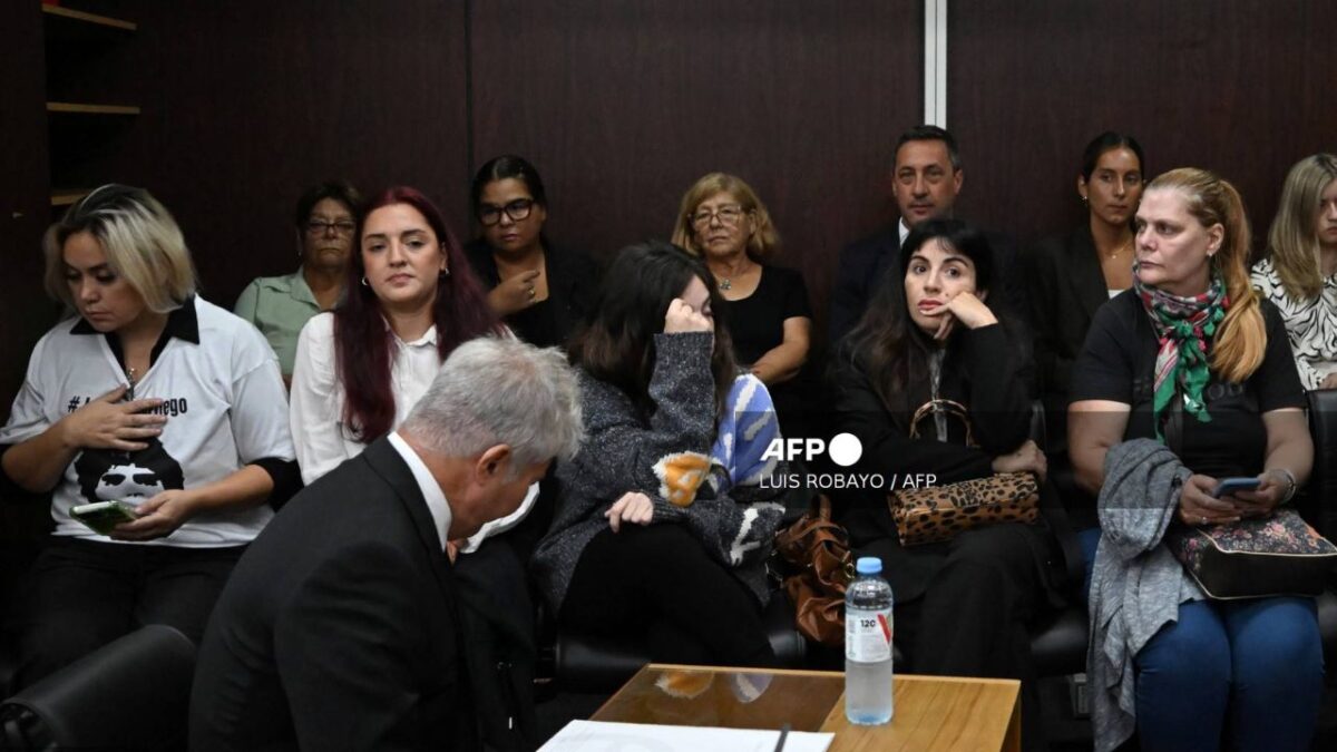 El juicio de Maradona quedó suspendido temporalmente luego de la controversia por imparcialidad en el actuar de la jueza Julieta Makintach.