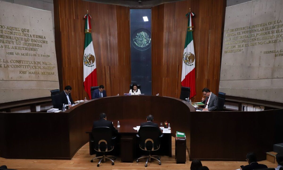El TEPJF resuelve 3 mil 801 impugnaciones de elección judicial.