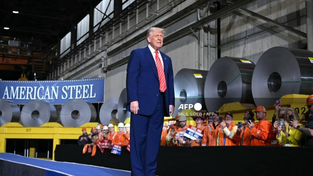 Trump anuncia aumento de aranceles al acero del 25 al 50%. Noticias en tiempo real