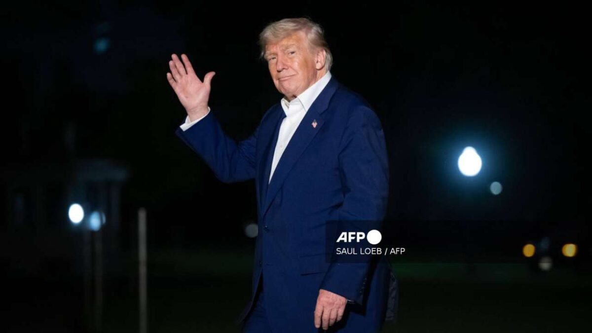 Donald Trump busca salvar a Hollywood imponiendo aranceles a películas producidas en el extranjero; profesionales del cine detestan la idea.