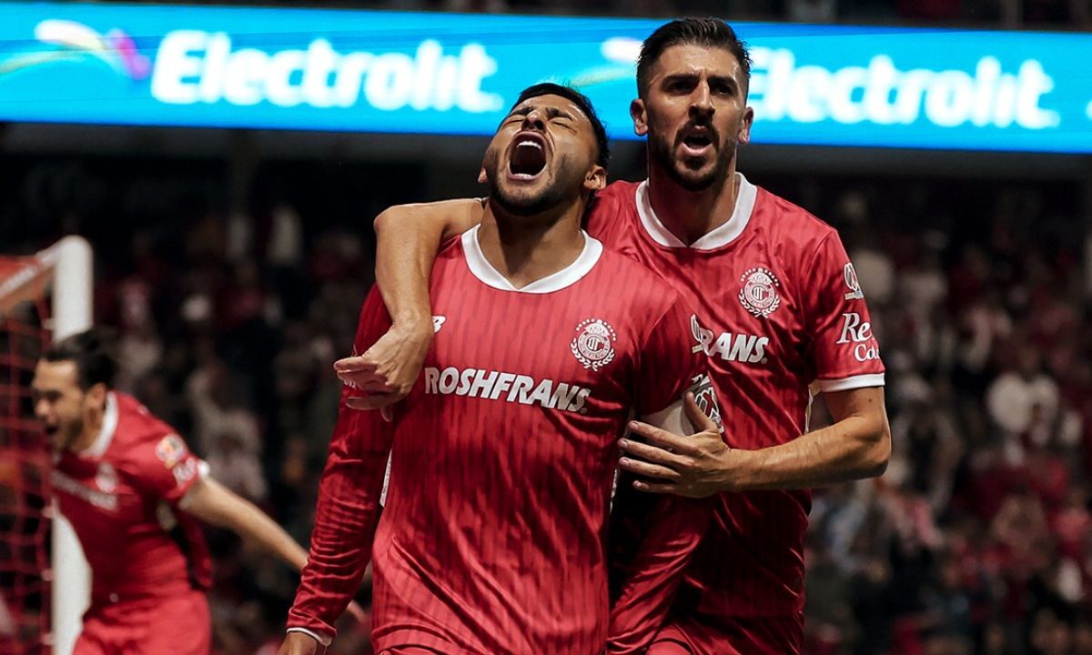 El Toluca eliminó a los Rayados del Monterrey y se convirtieron en el primer invitado a las semifinales del Clausura 2025.