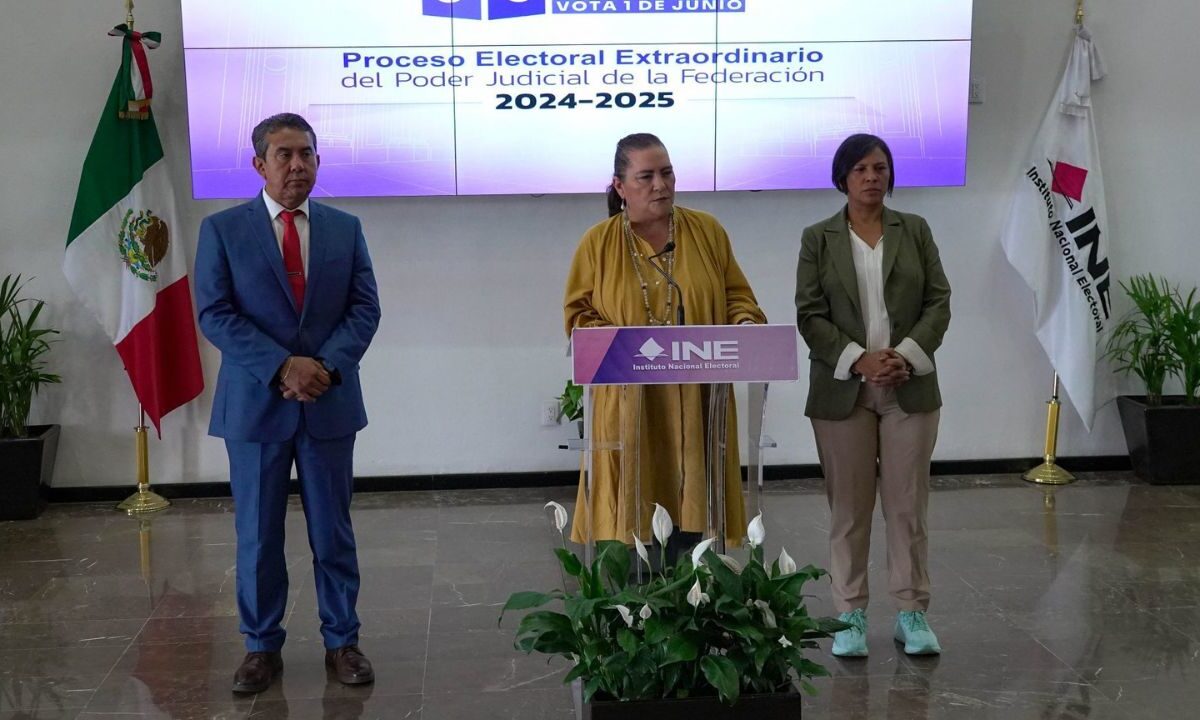 Zacatecas, Nayarit y SLP en alerta roja por falta de presupuesto electoral, de acuerdo con el INE.