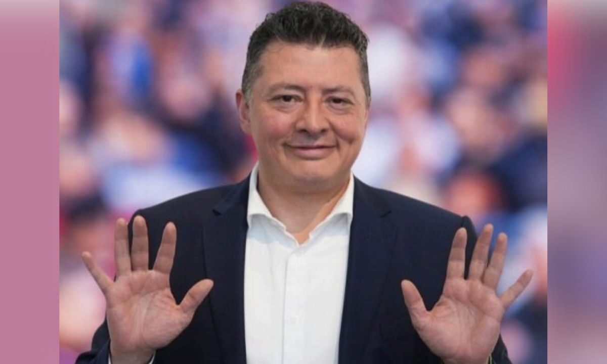 Zerón de Quevedo subrayó que su acercamiento a la población le ha permitido resaltar que él viene "desde abajo", sin privilegio alguno.