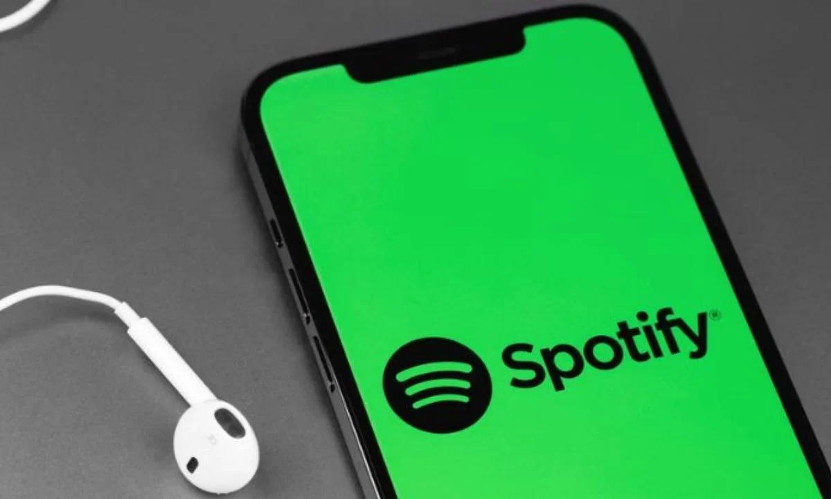 La plataforma de música, Spotify, presenta fallas en su servicio este jueves
