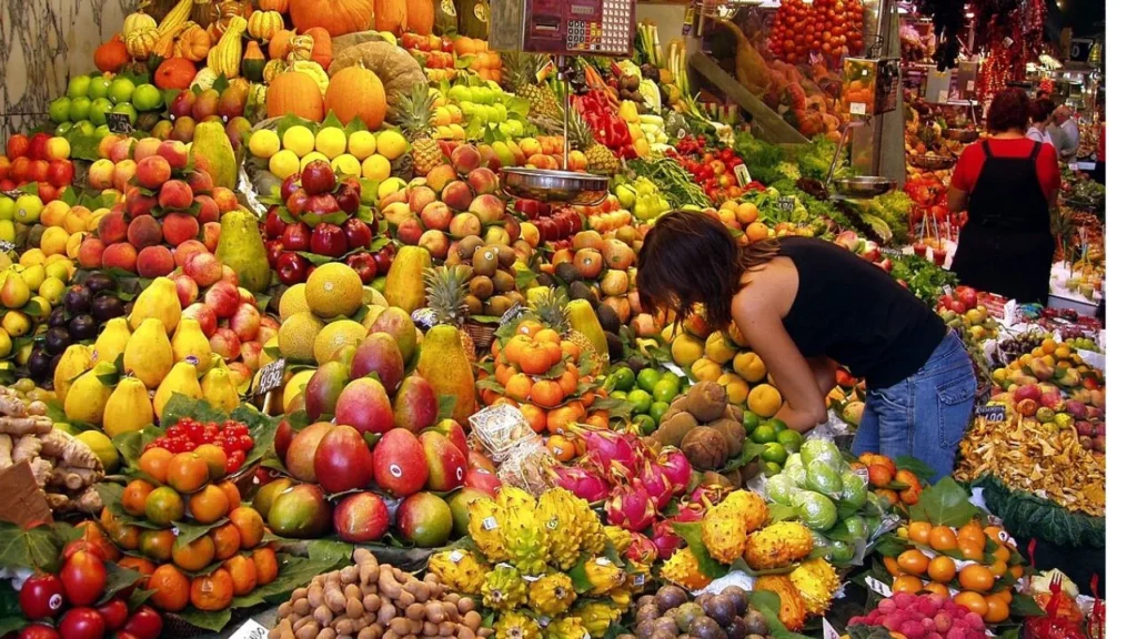 Cuando las frutas y verduras están de temporada tienen mejor frescura, lo que se traduce en un sabor y una calidad incomparables. 