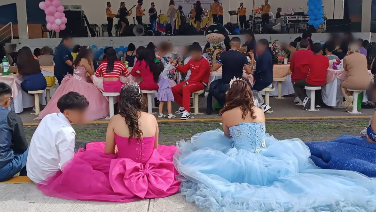 18 adolescentes festejan XV años en penal de Santa Martha