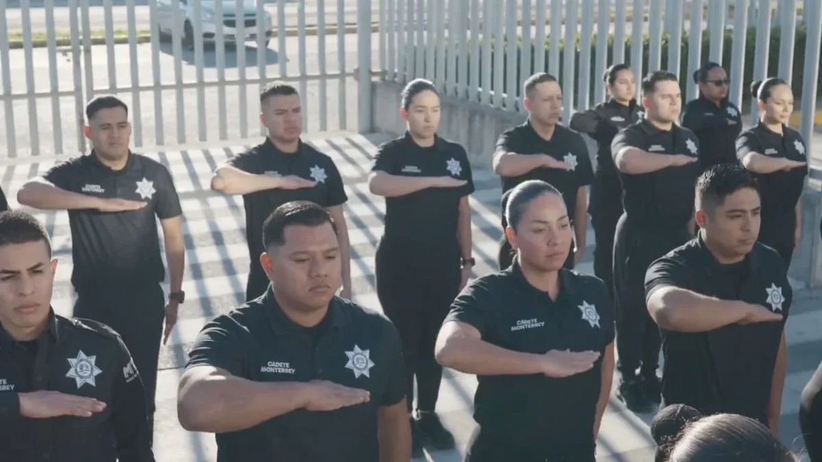 En Monterrey, ser policía es un orgullo, refiere Adrián de la Garza