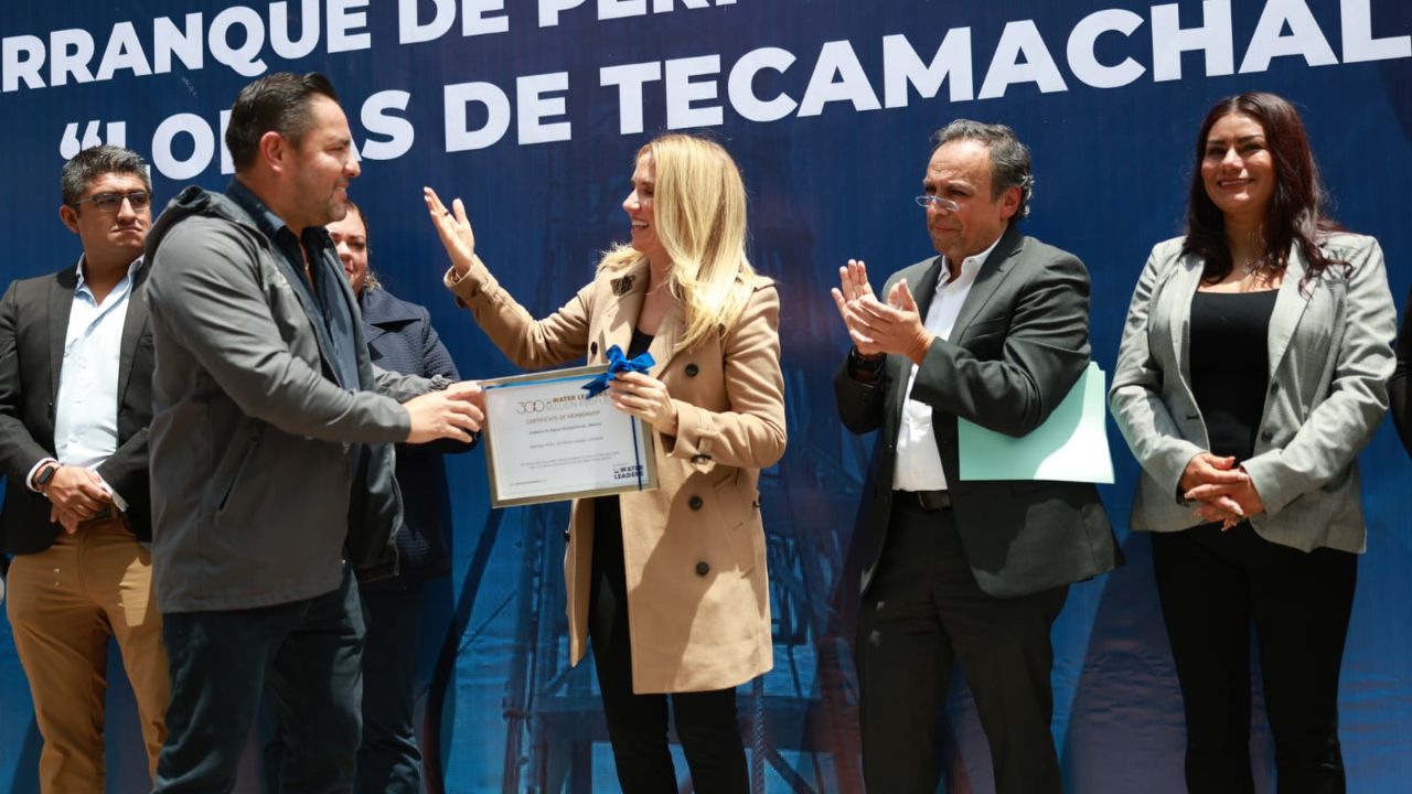 Dieron inicio los trabajos de perforación del nuevo pozo Lomas de Tecamachalco,el cual tendrá una profundidad de 350 metros y beneficiará a más de 10 mil personas
de la Zona Residencia
