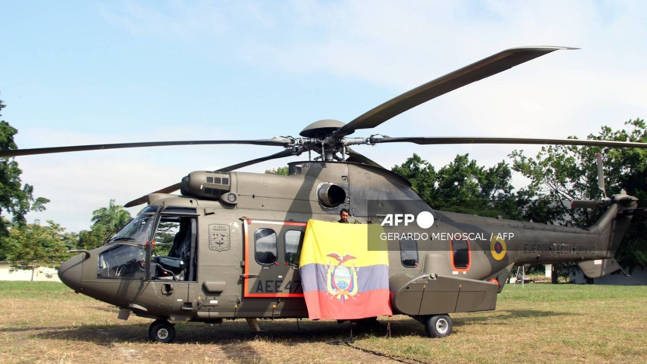 El Congreso de Ecuador aprobó una reforma constitucional para permitir el establecimiento de bases militares extranjeras en el país,