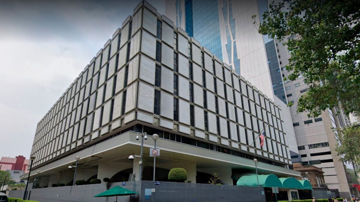 La embajada estadounidense publicó la lista en sus redes sociales con la palabra: “FALSO” ante la presunta cancelación de visa