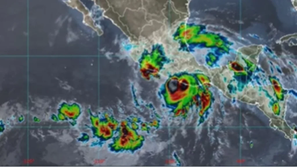 Debido al Huracán Erick se pronostican lluvias torrenciales en Guerrero y Oaxaca