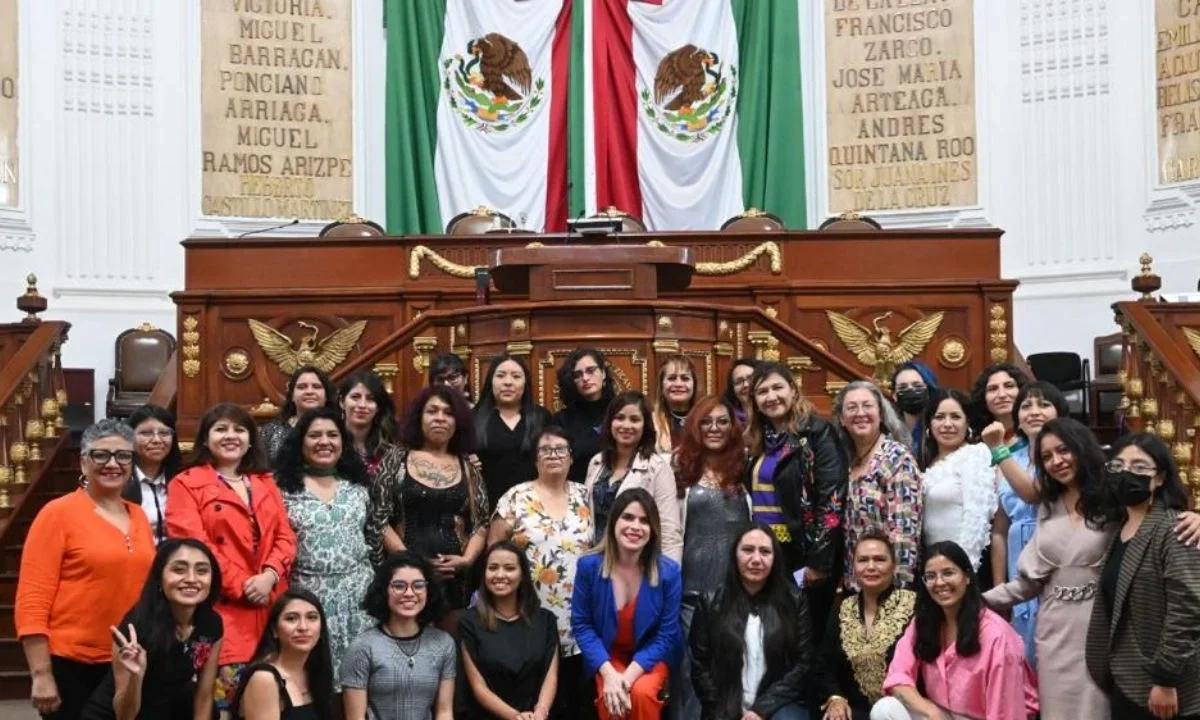 La Comisión Permanente del Congreso de la Ciudad de México emitió la convocatoria pública para formar parte del Parlamento de Mujeres 2025.