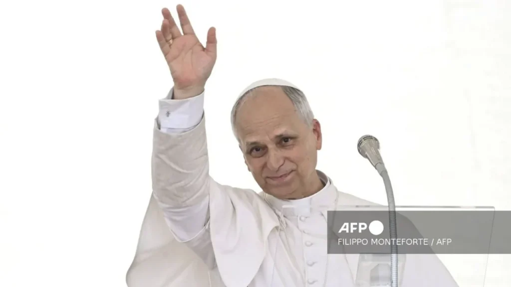 Papa León XIV hace un llamado a la paz mundial en momentos críticos. Noticias en tiempo real