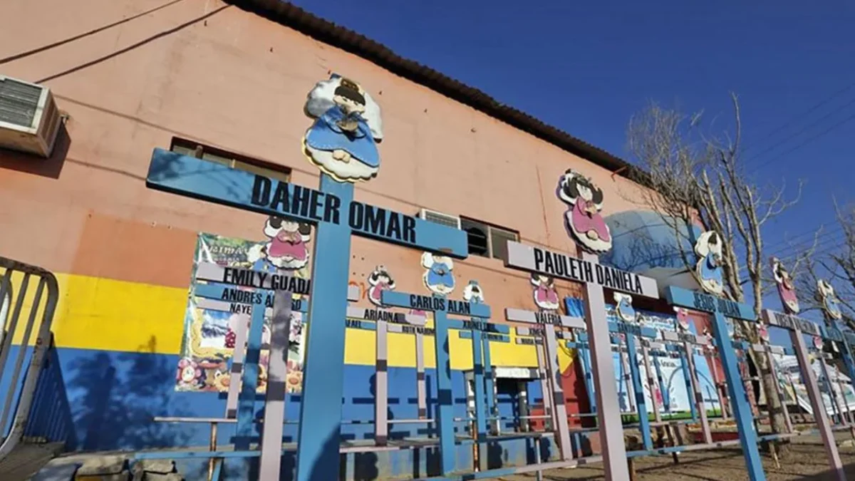 Al cumplirse 16 años del incendio, en Hermosillo, Sonora, sobrevivientes del ABC se reunieron con sus rescatistas.