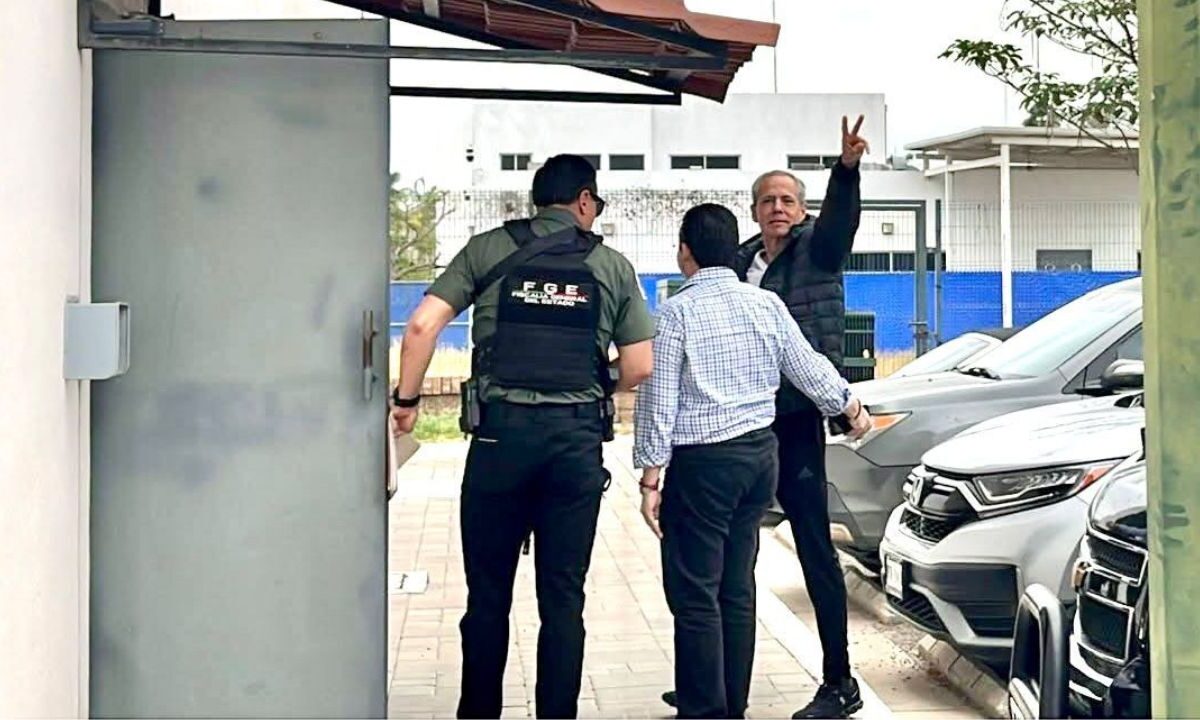 El exedil dejó la alcaldía de Ahome el 1 de mayo, previo a la sesión donde el Congreso de Sinaloa votara su desafuero.