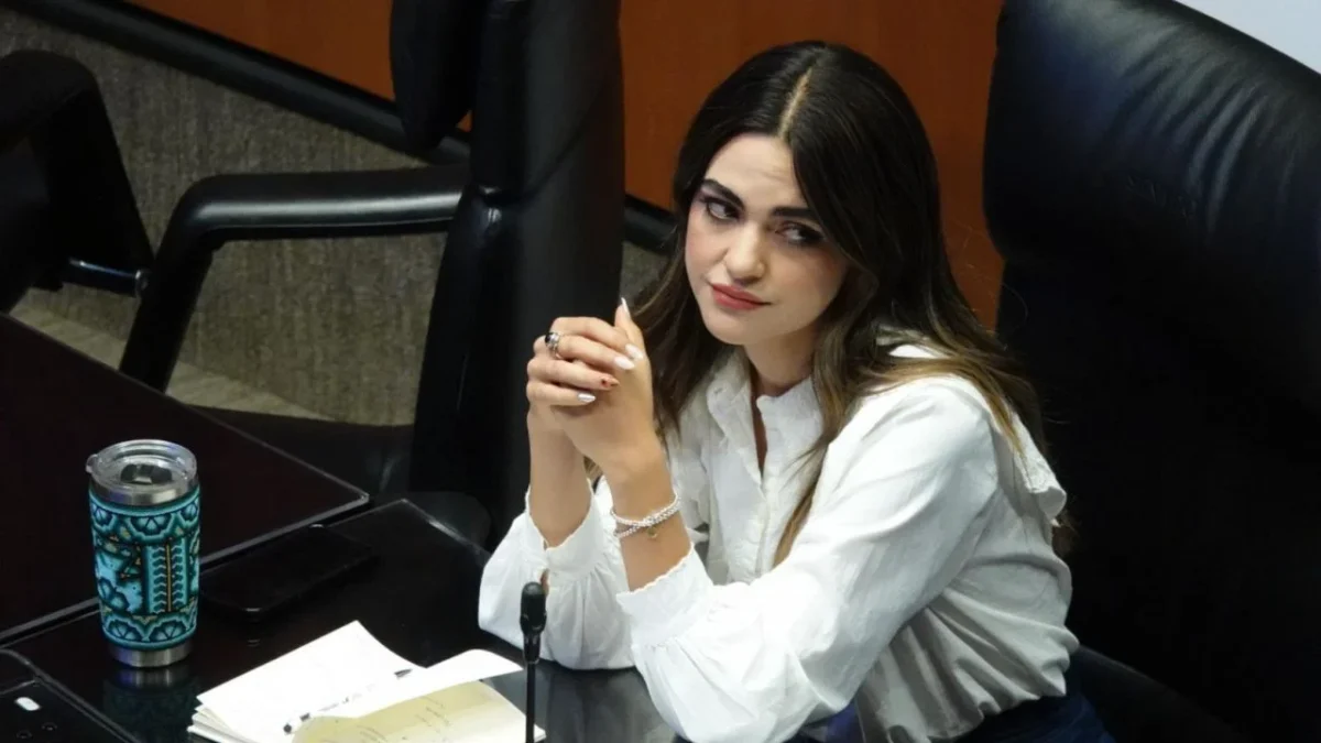 Andrea Chávez descarta buscar presidencia del Senado.