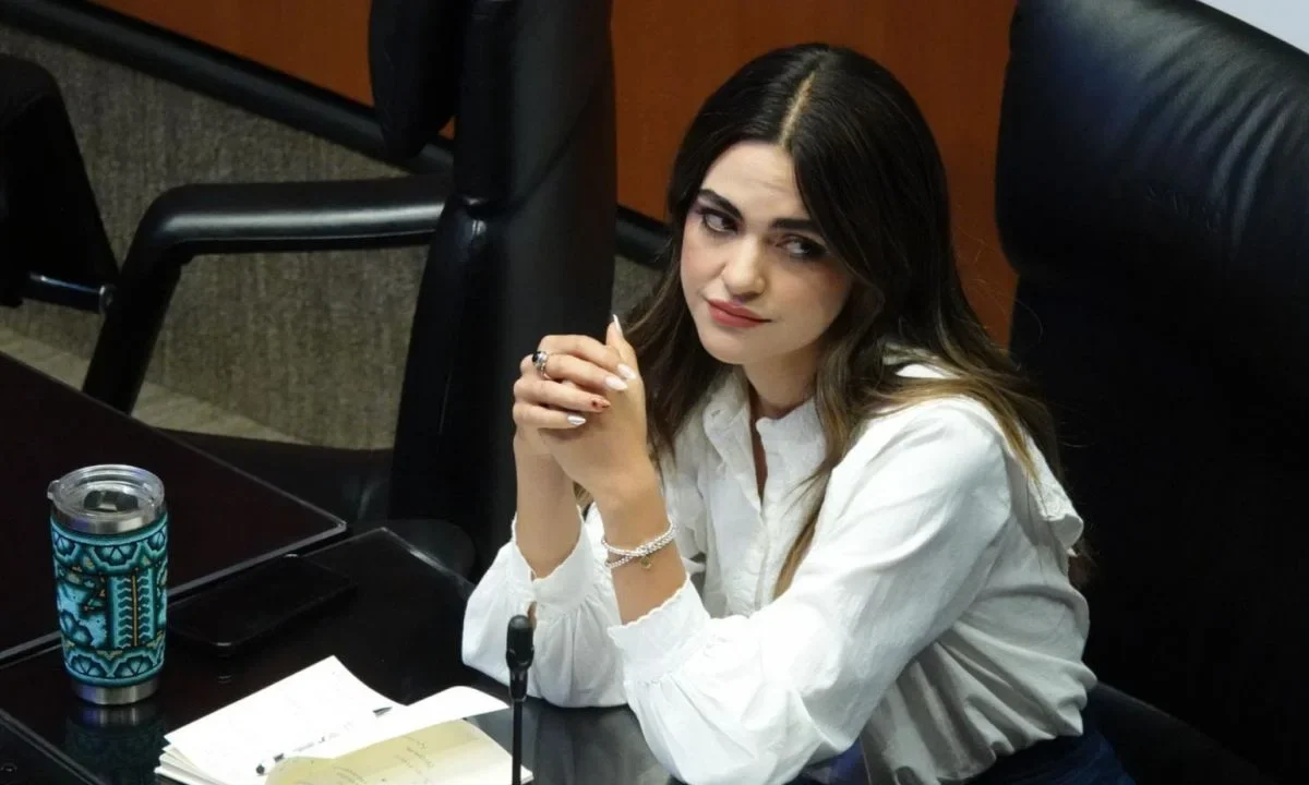 Andrea Chávez descarta buscar presidencia del Senado.