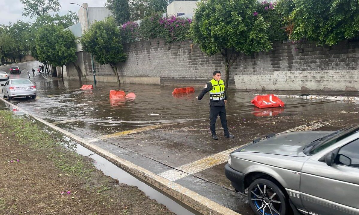 Ante pronóstico de fuertes lluvias, la alcaldía Cuajimalpa informó que se instalará el Comité de Protección Civil de manera permanente.