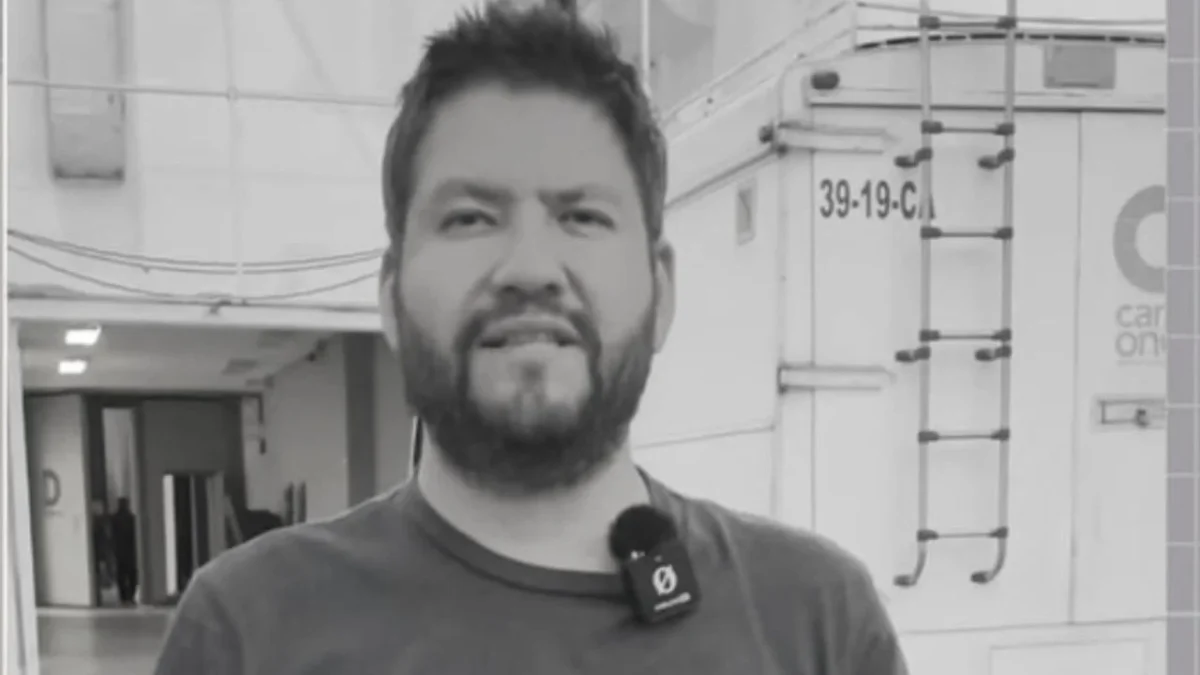 Dante Gutiérrez, camarógrafo de Canal Once, fue asesinado tras sufrir un asalto en el Estado de México; compañeros exigen justicia.