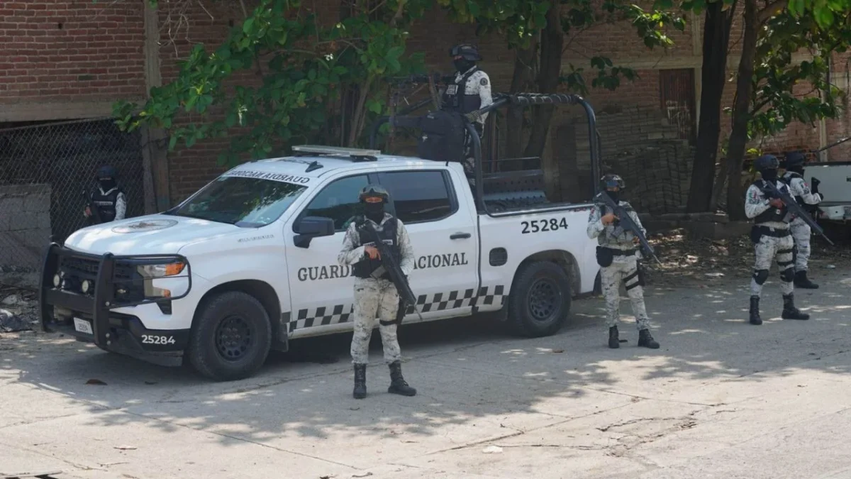 Avanza en comisiones reforma para control militar de la Guardia Nacional.