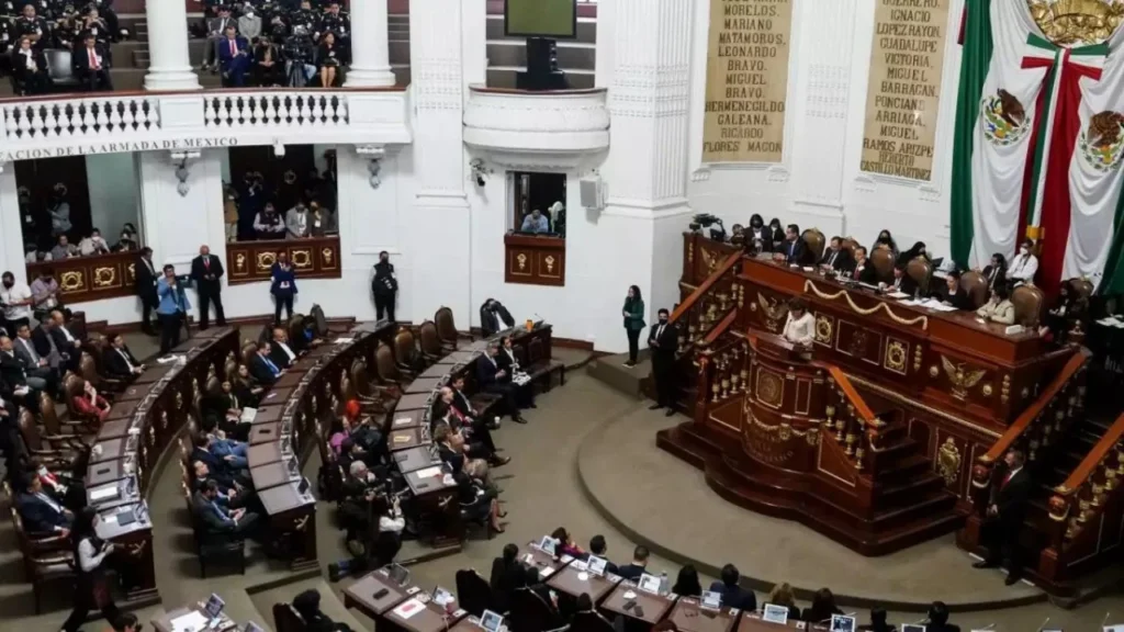 Avanzan en comisión propuestas de igualdad salarial en CDMX