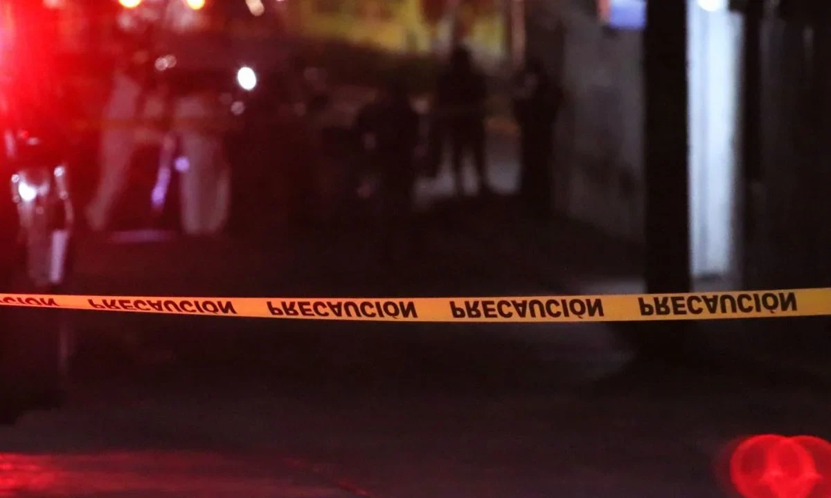 Balean en una vivienda a una familia en San Miguel de Allende, hay 3 muertos y 2 menores heridos.