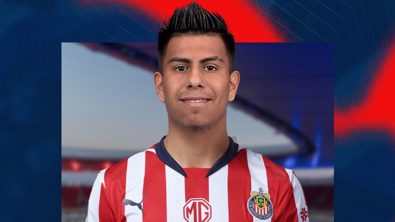 las Chivas de Gabriel Milito hicieron oficial la llegada de Efraín Álvarez