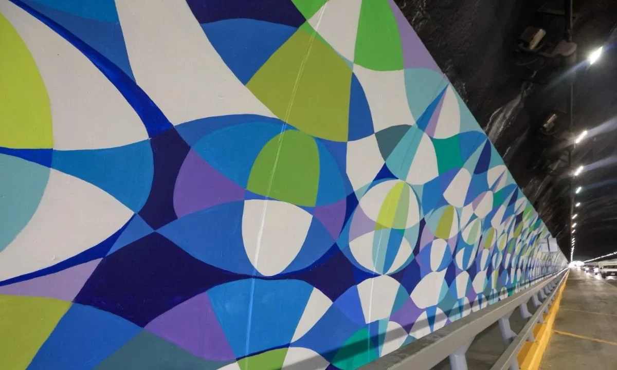Los ediles de Monterrey y San Pedro Garza García, inauguraron el mural Ojo de Agua, ubicado al interior del túnel “Agustín Basave”.