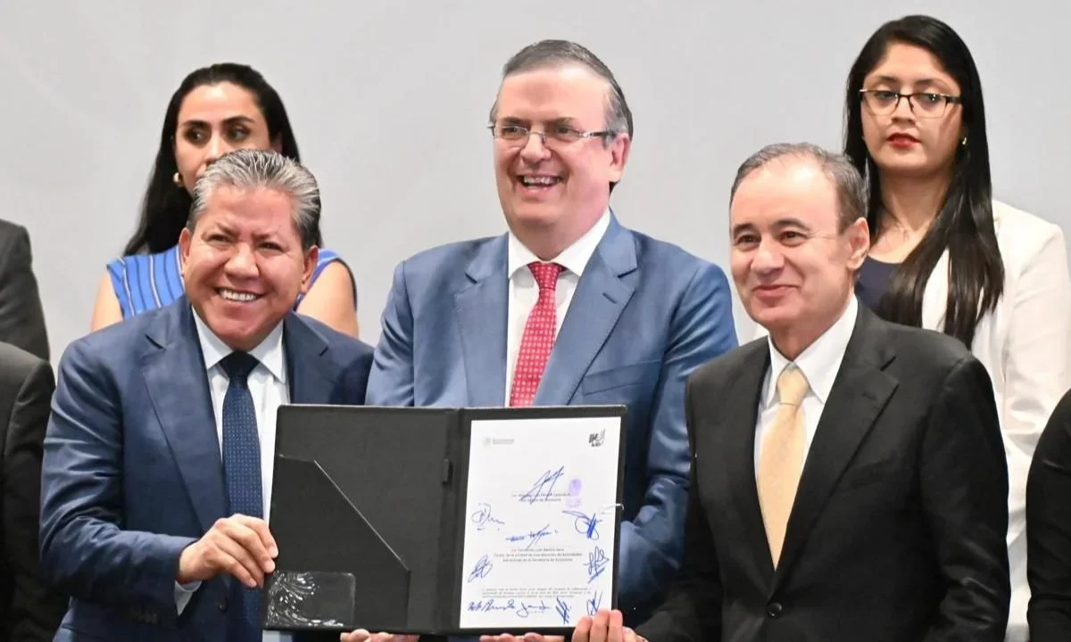 Alfonso Durazo participó en la firma de convenio para la creación del Comité Educativo de Minería México 2025, como parte del Plan Sonora.