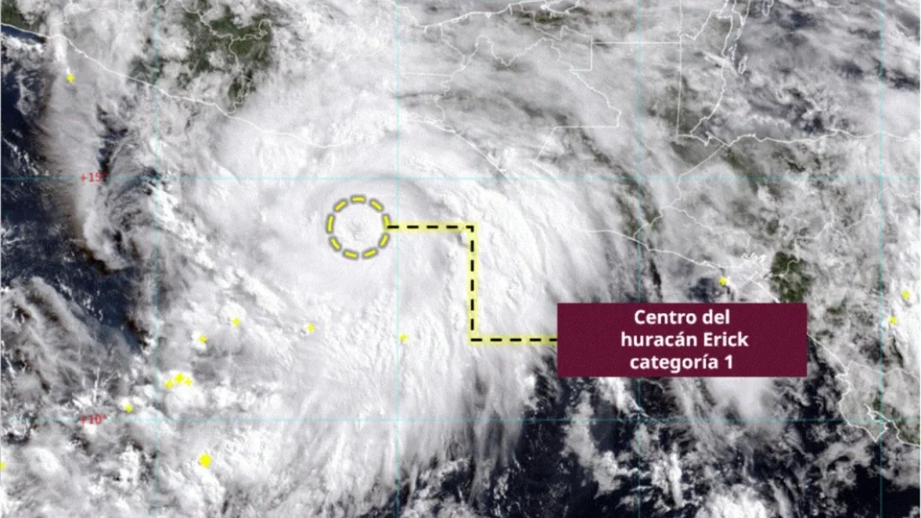 Conagua advierte de huracán "Erick" podría tocar tierra como categoría 3