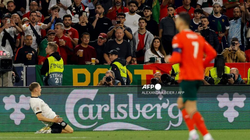 Anotación de Alemania durante el segundo tiempo del partido ante Portugal.