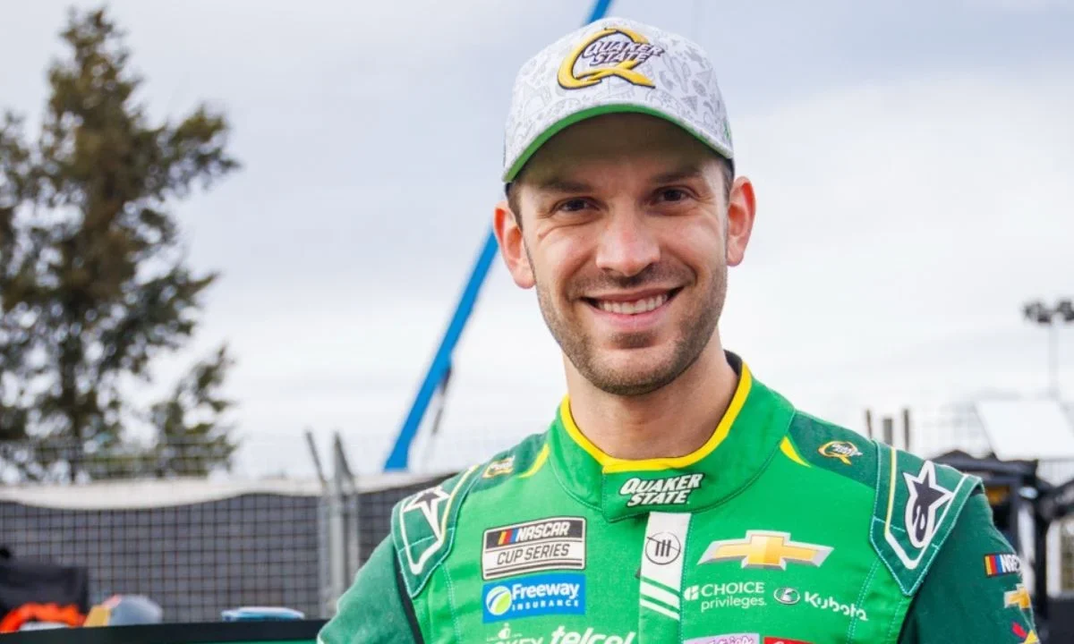 Daniel Suárez conquista la Nascar Xfinity en Ciudad de México